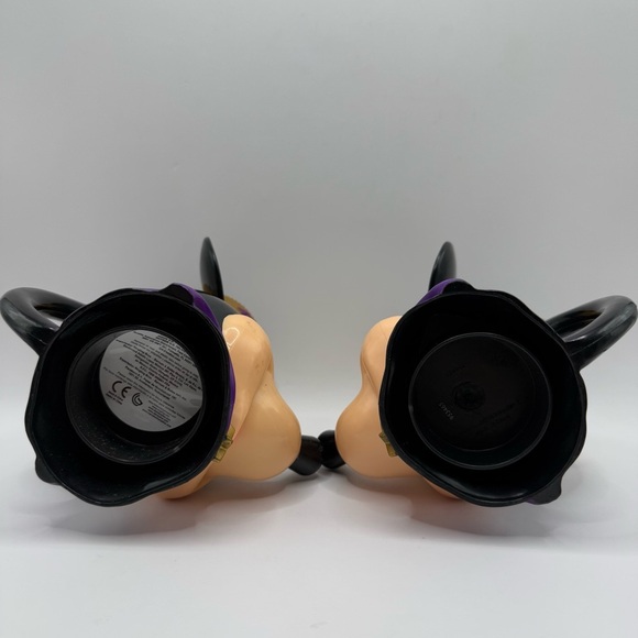 Set of 2 Disney On Ice Mickey Mouse Flip Top King Crown Souvenir Mug Cup Plastic - Picture 7 of 8